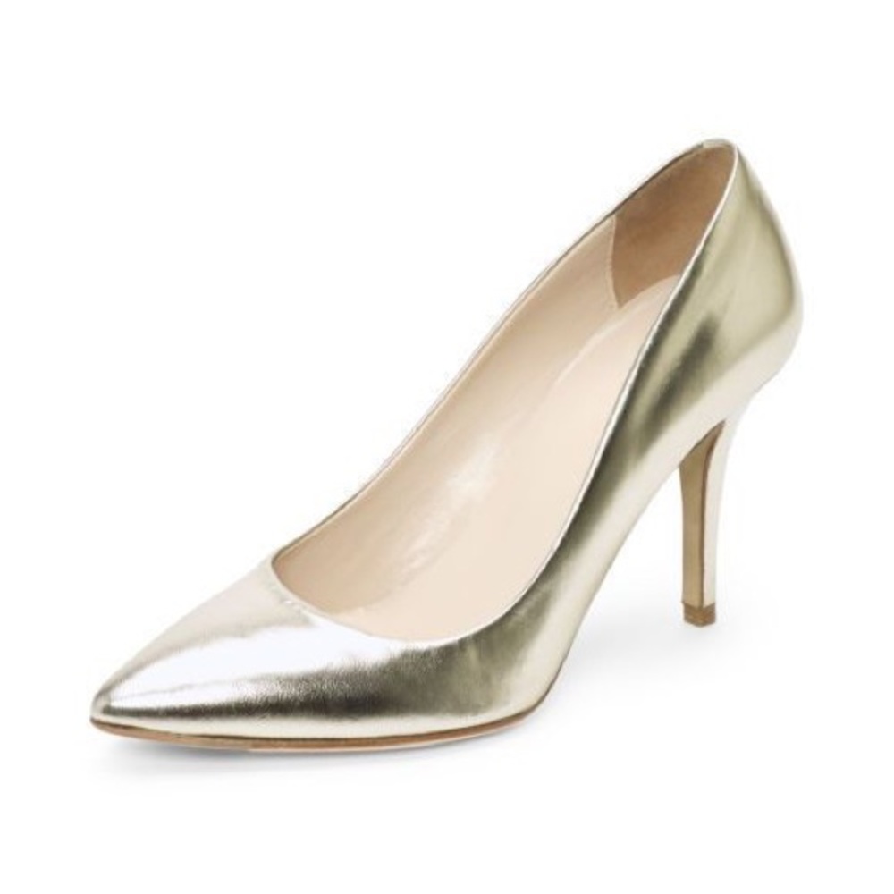 April metallic pumps